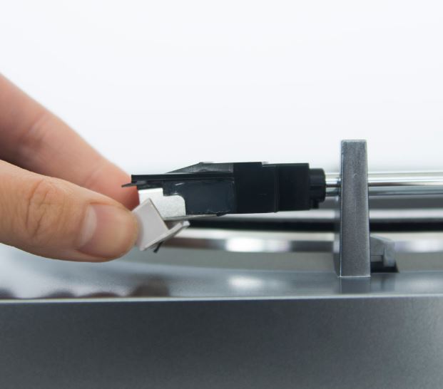 How To Replace The Stylus On Your AT-LP60 Needle