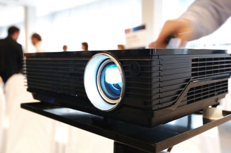 Best Projector with HDMI ARC